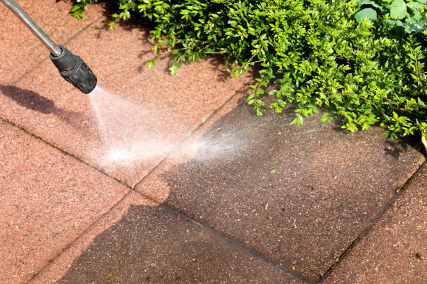 Best Garage Pressure Washing  in Sharpsburg, PA